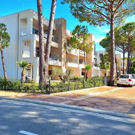 Apartment Stylish With Sea View