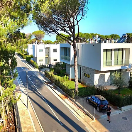 Stylish With Sea View * Plazhi San Pietro